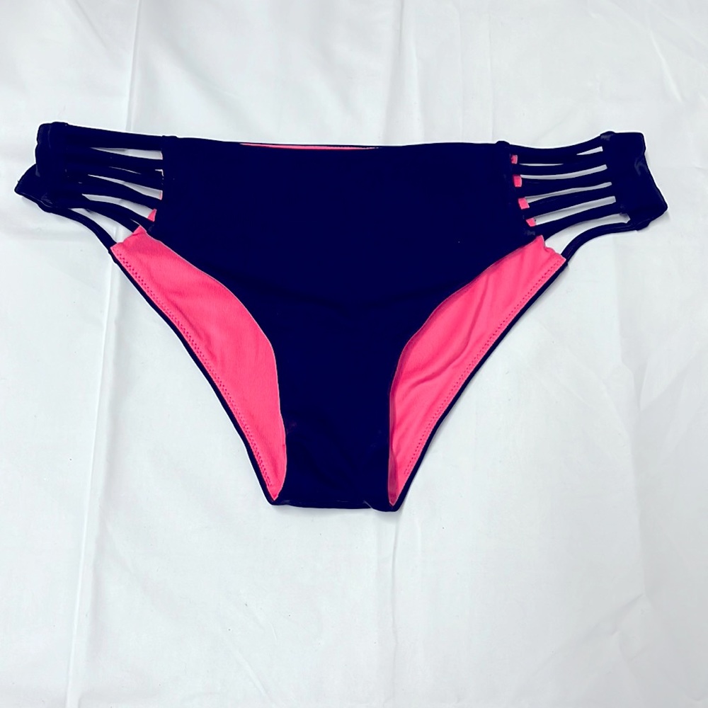 COPY - Black and Pink Reversible PINK Victoria’s Secret Bikini Bottom | Size Me…